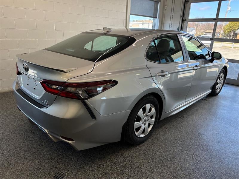 toyota Camry Hybrid 2022 - 3