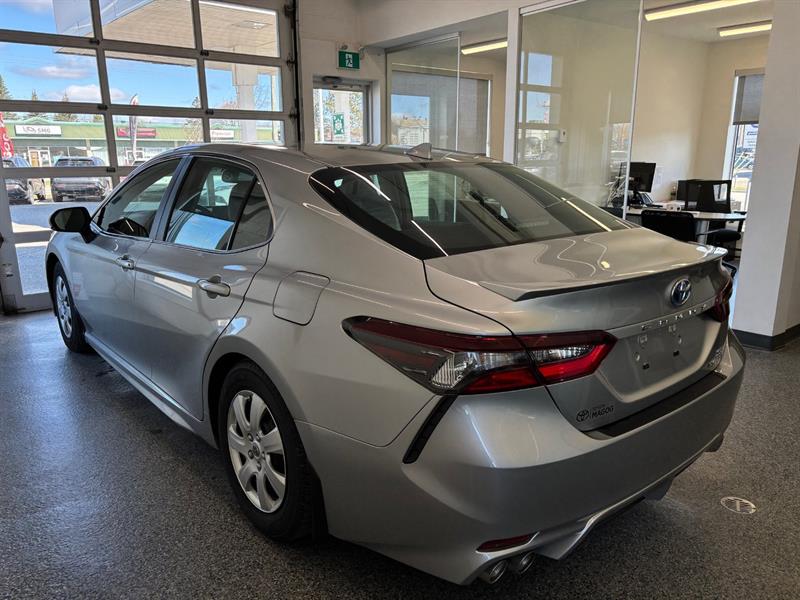 toyota Camry Hybrid 2022 - 5