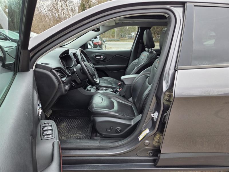 jeep Cherokee 2019 - 12