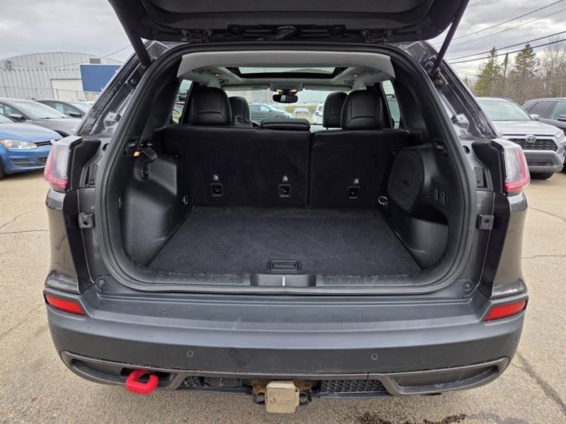 jeep Cherokee 2019 - 16