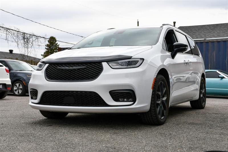 chrysler Pacifica 2024 - 3
