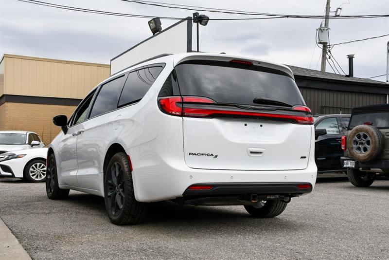 chrysler Pacifica 2024 - 4