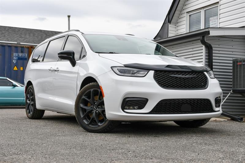 chrysler Pacifica 2024 - 10