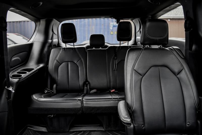 chrysler Pacifica 2024 - 16