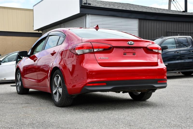 kia Forte 2018 - 4