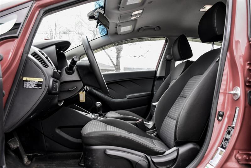 kia Forte 2018 - 14