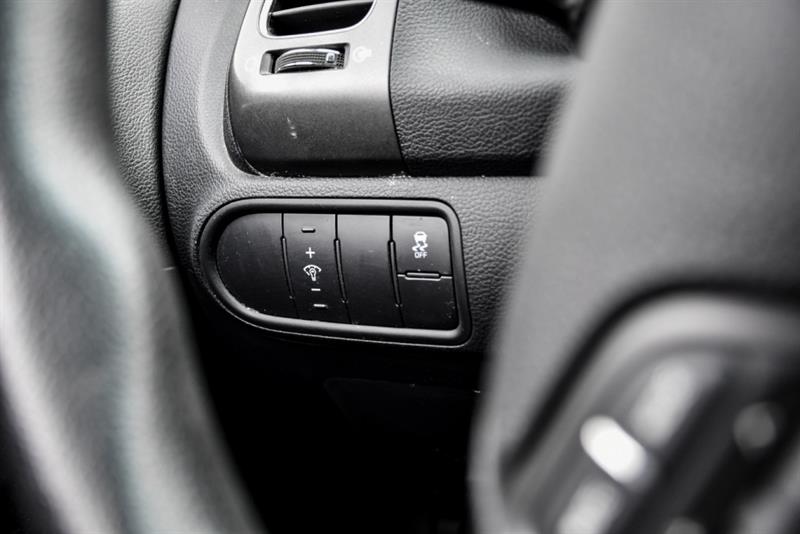 kia Forte 2018 - 23