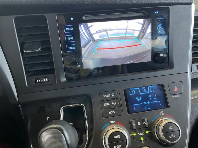 toyota Sienna 2017 - 17
