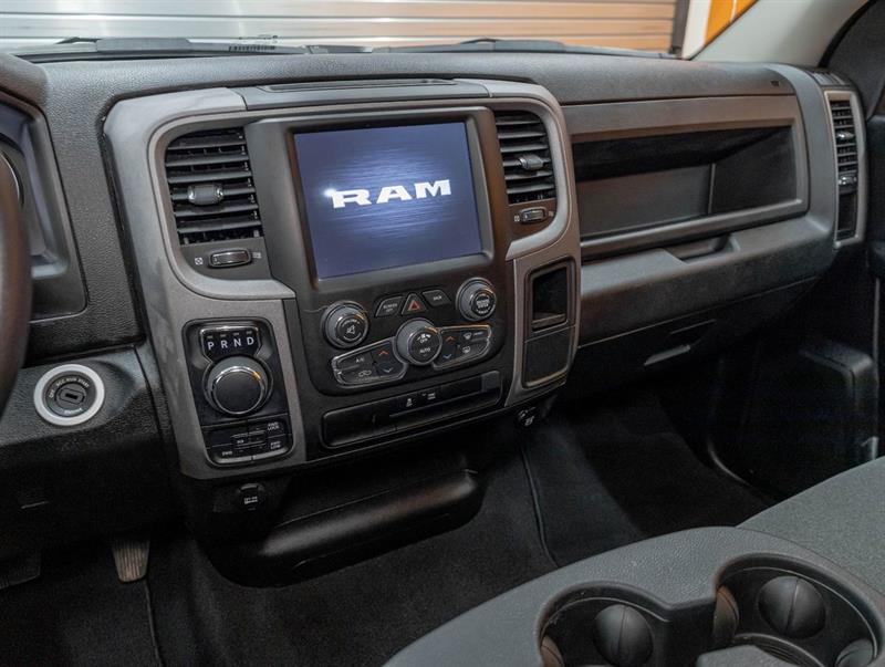 ram 1500 Classic 2023 - 15