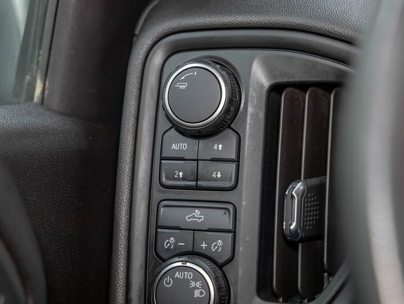 chevrolet Silverado 1500 2024 - 17