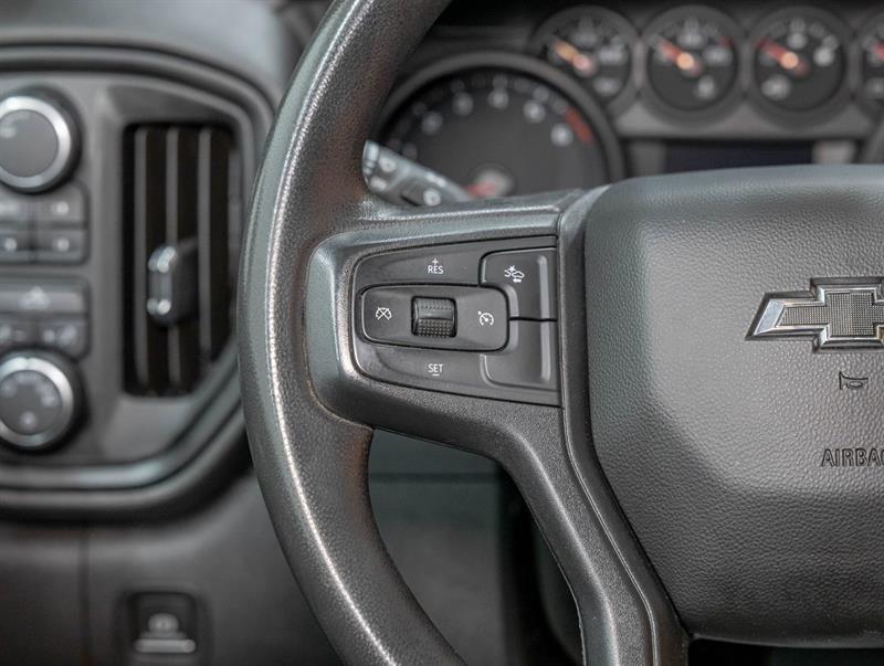 chevrolet Silverado 1500 2024 - 21