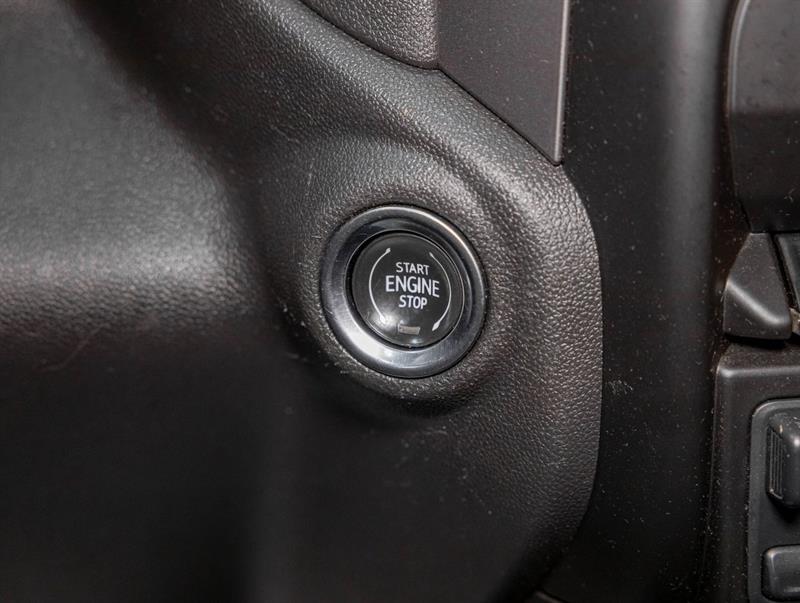 chevrolet Silverado 1500 2024 - 24