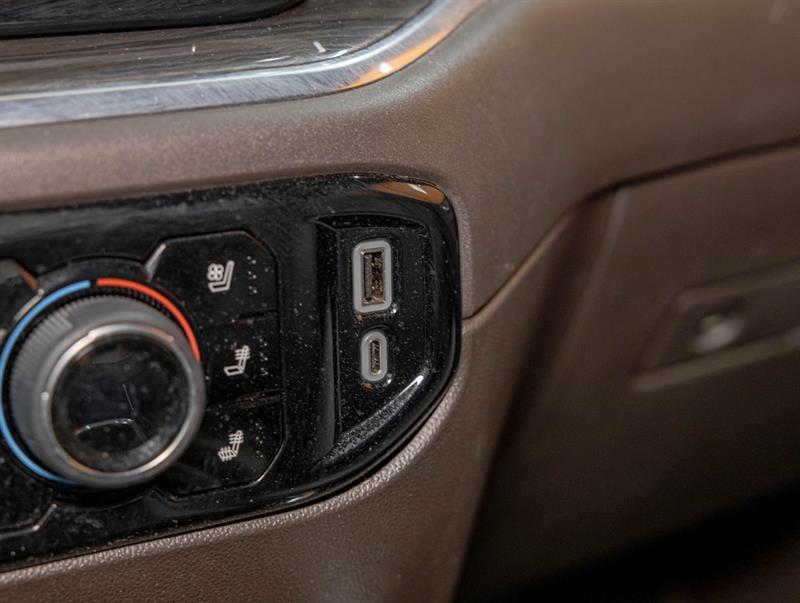 chevrolet Silverado 1500 2024 - 29