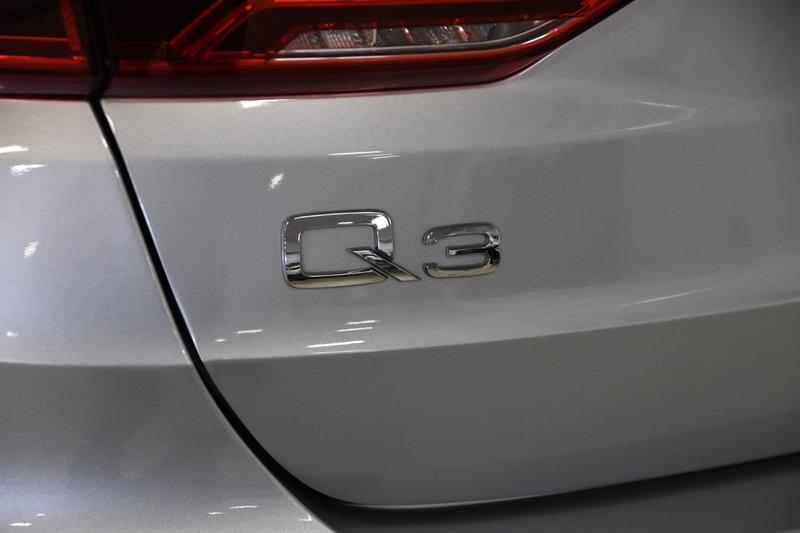 audi Q3 2020 - 9