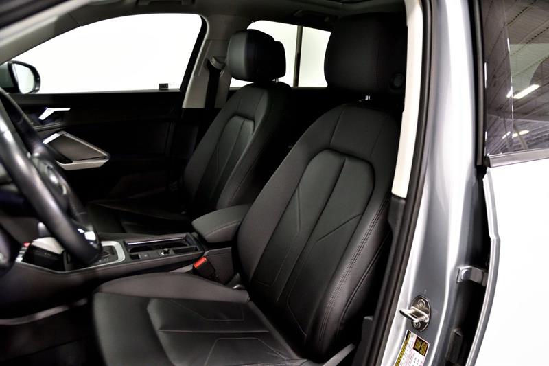 audi Q3 2020 - 16