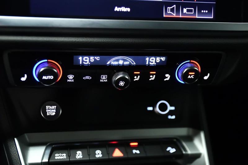 audi Q3 2020 - 23