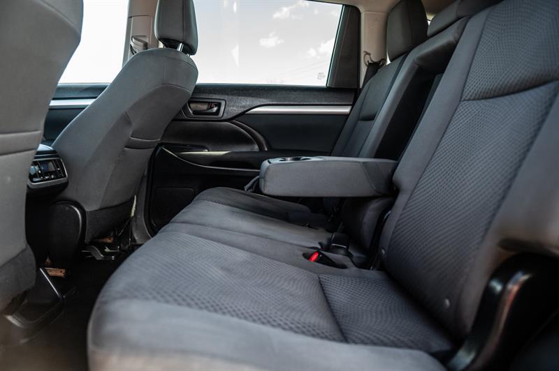 toyota Highlander 2015 - 24