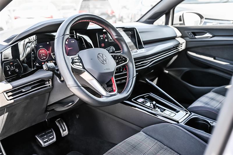 volkswagen Golf GTI 2024 - 16