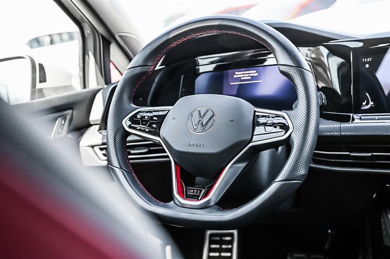 volkswagen Golf GTI 2024 - 28