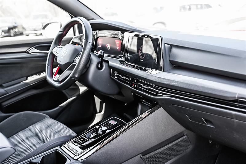 volkswagen Golf GTI 2024 - 29