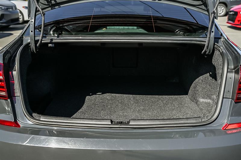 volkswagen Passat 2018 - 15