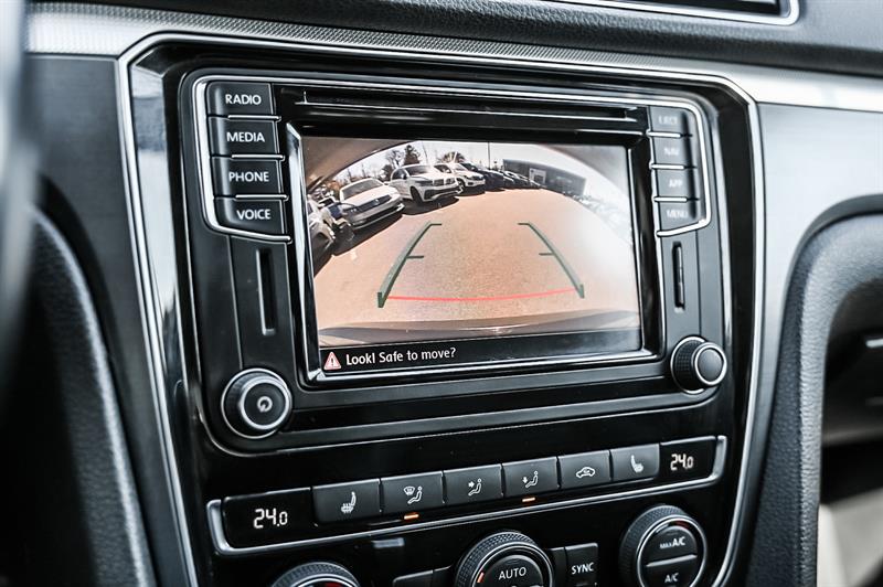 volkswagen Passat 2018 - 24