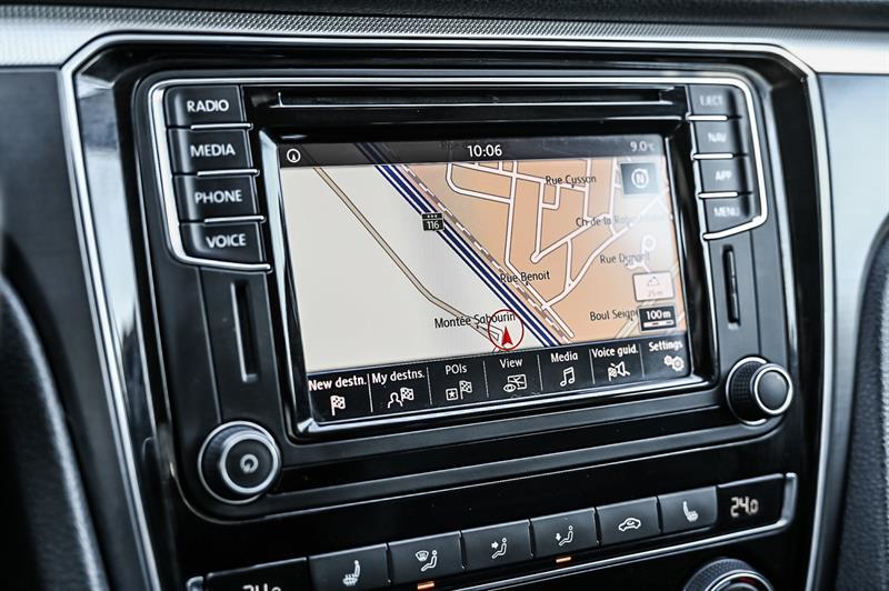 volkswagen Passat 2018 - 26