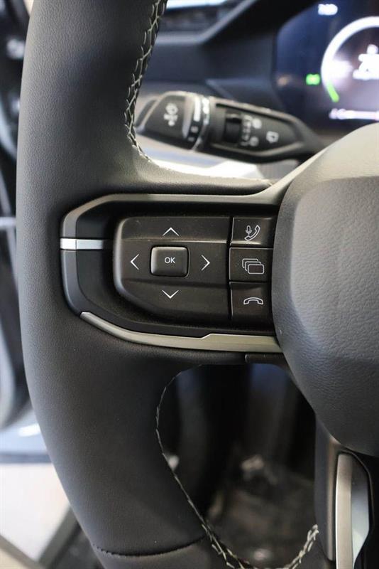 jeep Cherokee 2026 - 13
