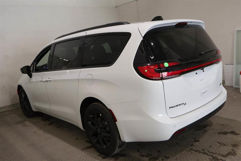 chrysler Pacifica 2026 - 4