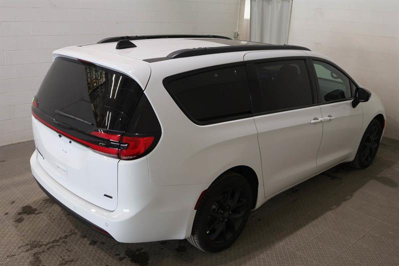 chrysler Pacifica 2026 - 8
