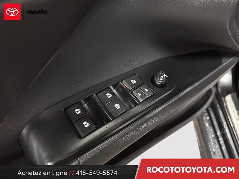 toyota Camry 2018 - 10