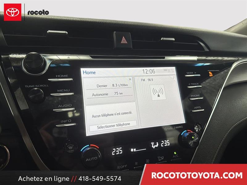 toyota Camry 2018 - 16