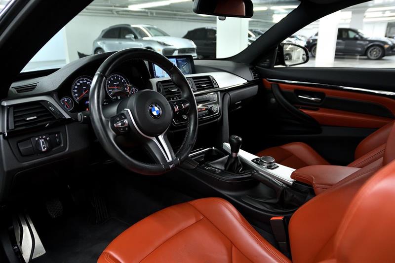 bmw M4 2015 - 11