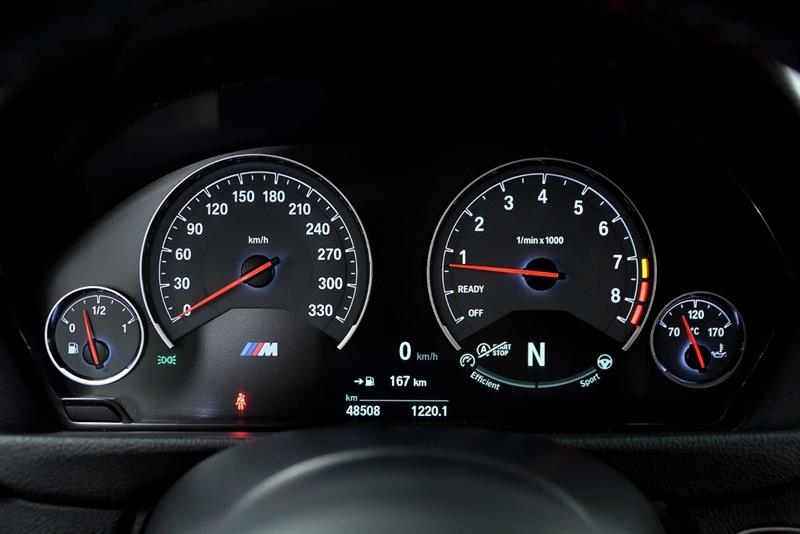 bmw M4 2015 - 15