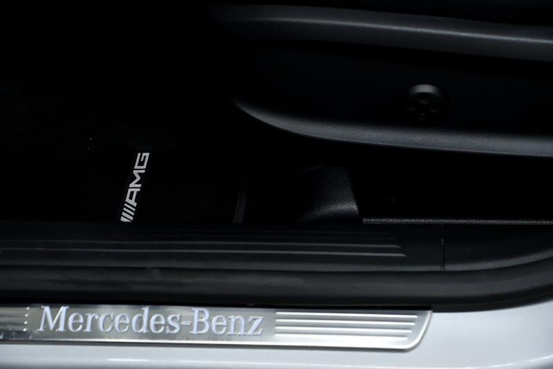 mercedes-benz GLA 2023 - 14