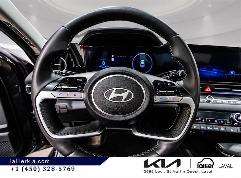 2025 Hyundai Elantra - Image 23