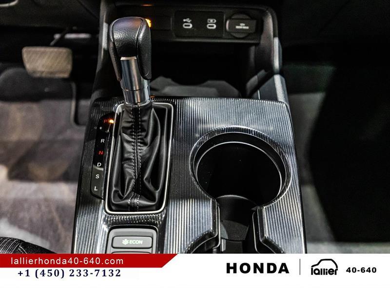 2025 Honda Civic - Image 24
