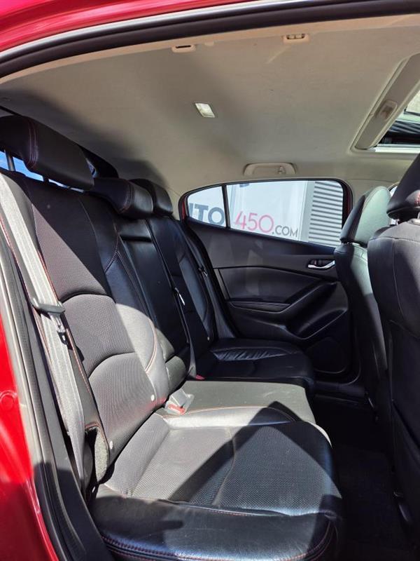 2016 Mazda Mazda3 - Image 12