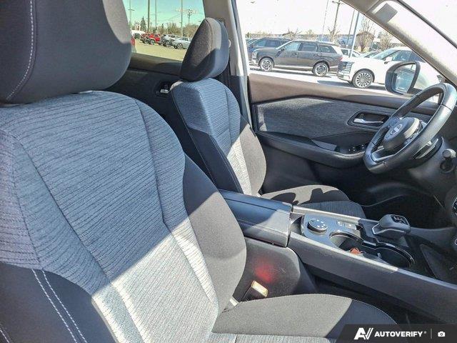 nissan Rogue 2023 - 25