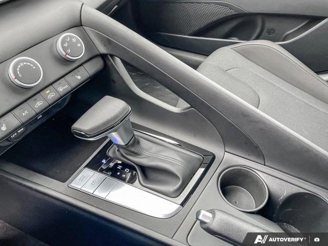 hyundai Elantra 2025 - 17
