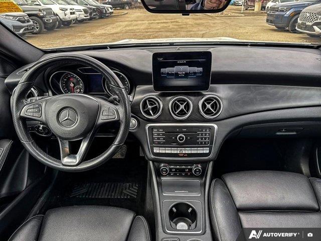 mercedes-benz GLA 2019 - 10