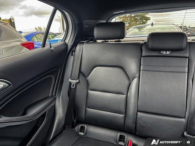 mercedes-benz GLA 2019 - 12