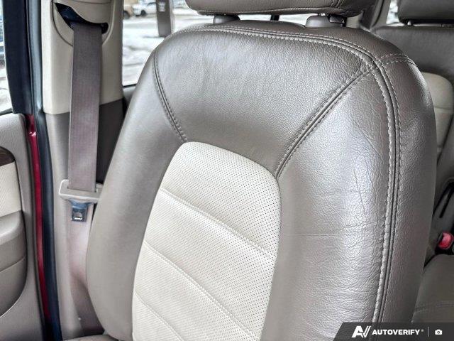 ford Explorer 2005 - 24