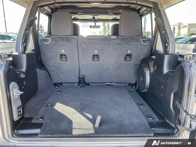 jeep Wrangler 2023 - 19