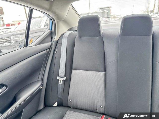 nissan Sentra 2023 - 12