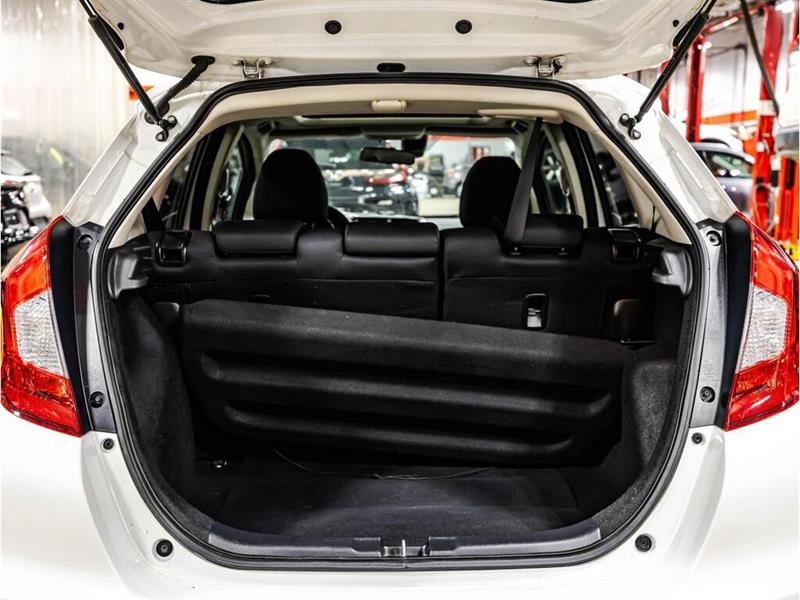 honda Fit 2019 - 16