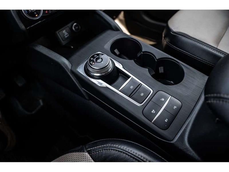 ford Escape 2021 - 28