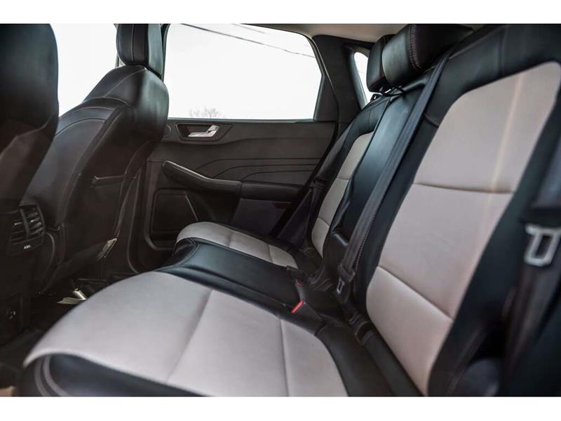 ford Escape 2021 - 30