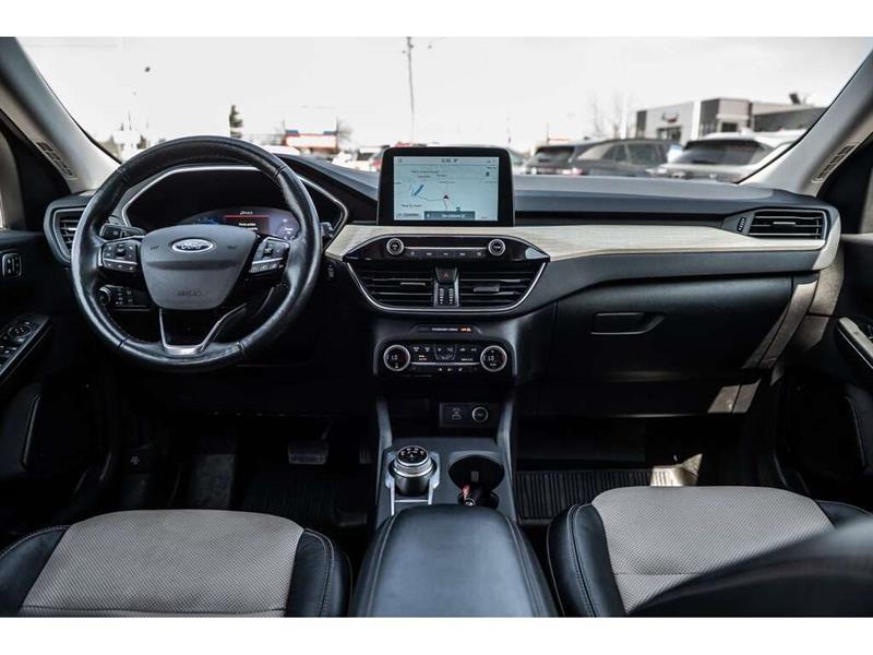 ford Escape 2021 - 31