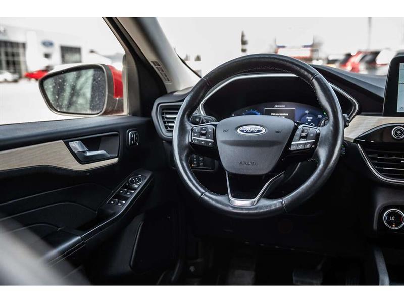 ford Escape 2021 - 32